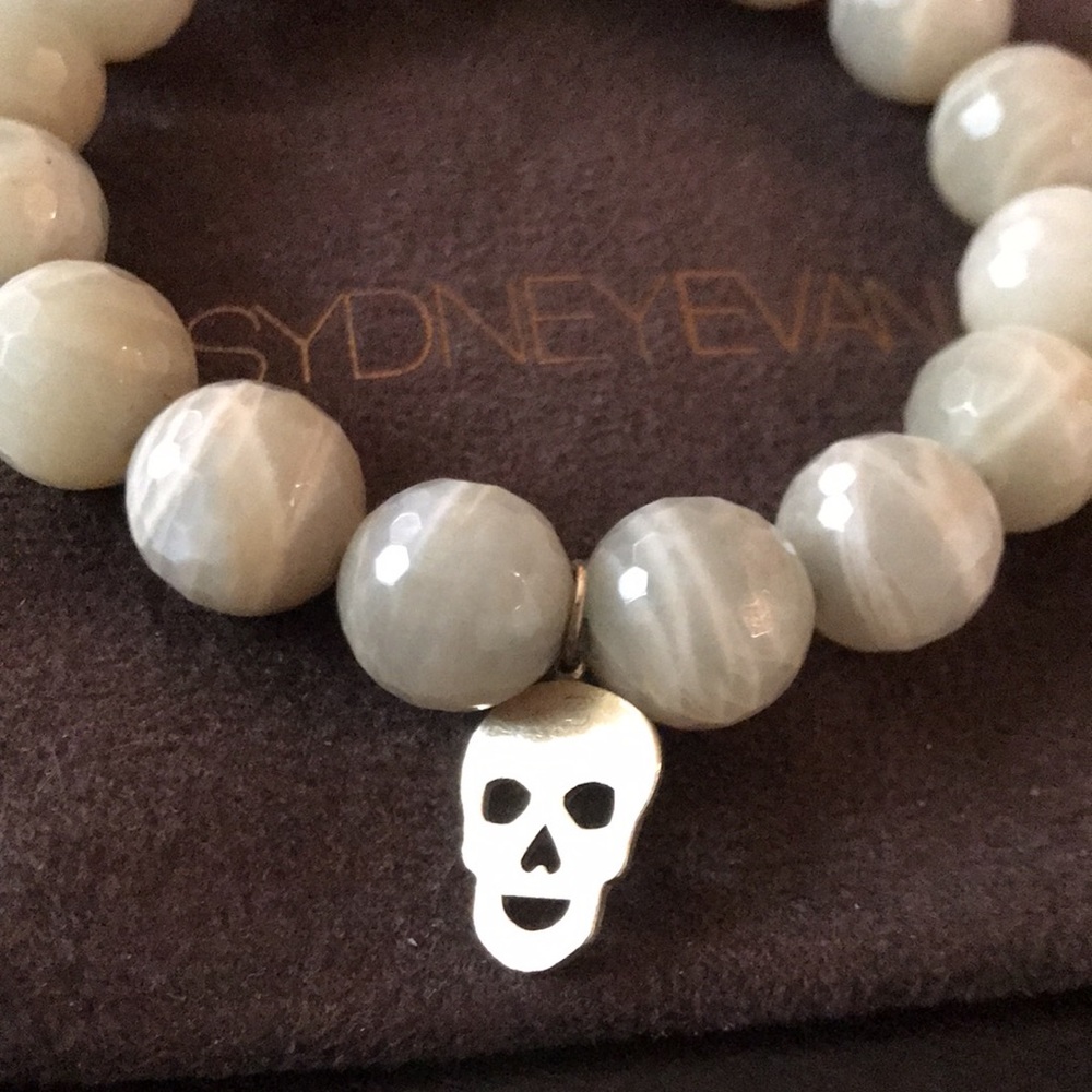 Sydney Evan beaded bracelet - Picture 3 of 6
